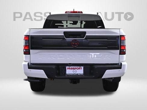 Certified 2026 Nissan Frontier PRO-4X w/ Tow Package AWD/4WD image 9