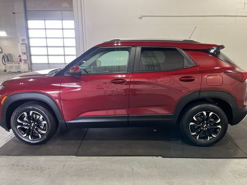 Certified 2023 Chevrolet TrailBlazer LT FWD image 11
