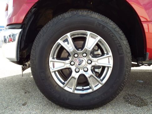 Used 2015 Ford F150 XLT w/ Equipment Group 302A Luxury AWD/4WD image 9