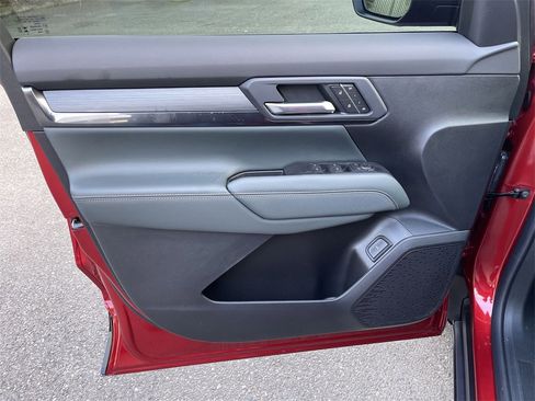 New 2026 GMC Terrain AT4 w/ Convenience Package III image 22