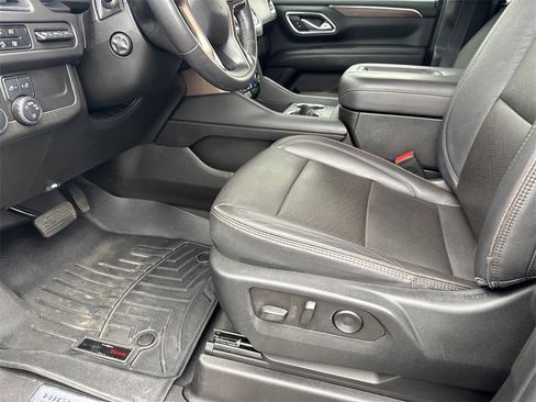 Used 2023 Chevrolet Tahoe High Country image 10