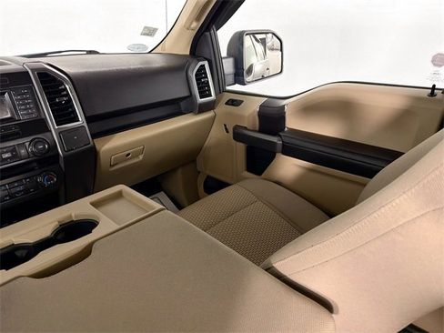 Used 2015 Ford F150 XLT w/ Equipment Group 301A Mid image 20