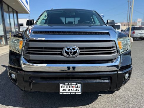 Used 2016 Toyota Tundra SR5 AWD/4WD image 3