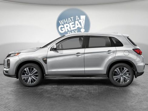 New 2026 Mitsubishi Outlander Sport LE AWD/4WD image 3