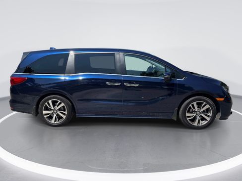Used 2024 Honda Odyssey Touring image 9
