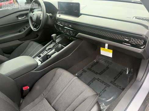 Used 2026 Honda Accord Sport image 29