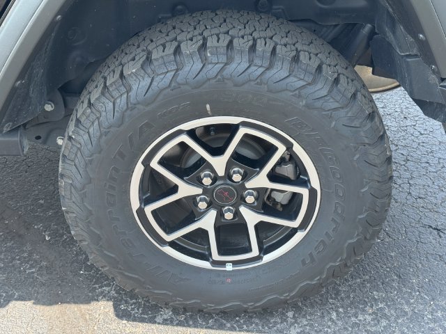 Used 2026 Jeep Wrangler Unlimited Rubicon AWD/4WD image 11