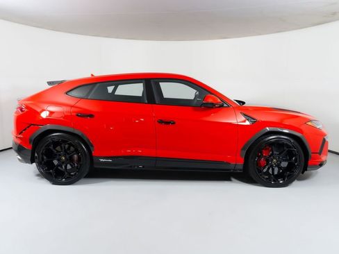 Used 2024 Lamborghini Urus Performante image 17