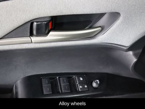 Used 2025 Toyota Camry LE FWD image 18