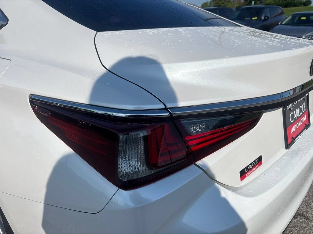 Used 2021 Lexus ES 350 w/ Accessory Package FWD image 14
