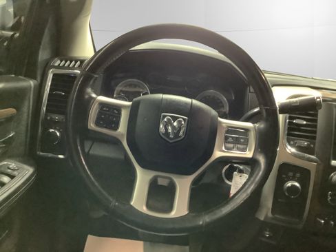 Used 2017 RAM 2500 Laramie image 12