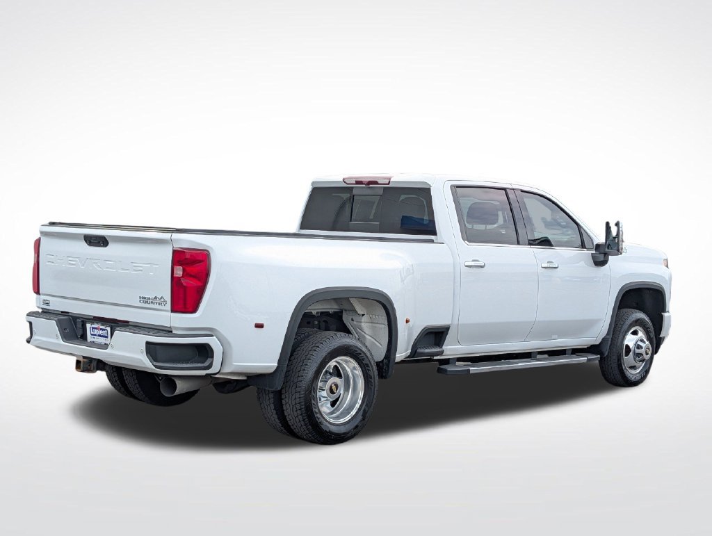 Used 2022 Chevrolet Silverado 3500 High Country w/ Safety Package II AWD/4WD image 3