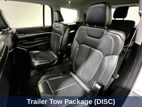 Used 2021 Jeep Grand Cherokee L Limited w/ Luxury Tech Group II AWD/4WD image 30