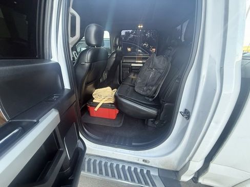 Used 2016 Ford F150 Lariat w/ Equipment Group 502A Luxury image 7