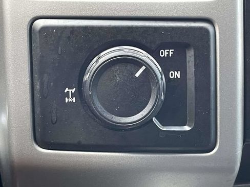 Used 2016 Ford F150 Lariat w/ Equipment Group 501A Mid RWD image 22
