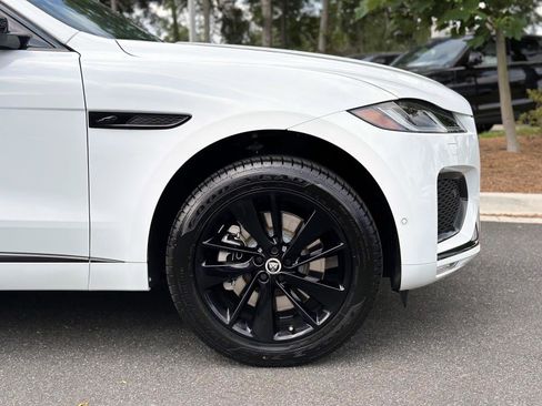 New 2026 Jaguar F-PACE R-Dynamic S AWD/4WD image 6