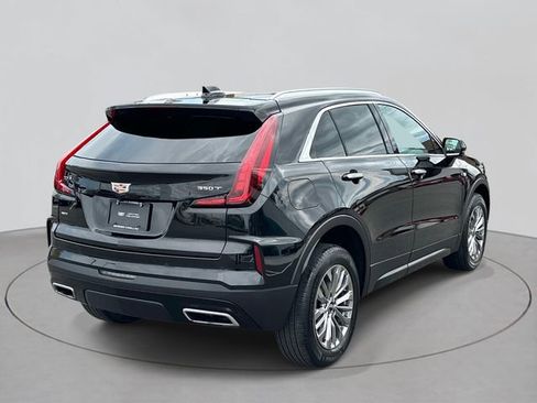 Certified 2025 Cadillac XT4 Premium Luxury AWD/4WD image 5