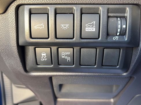 Used 2020 Subaru Ascent Limited image 20