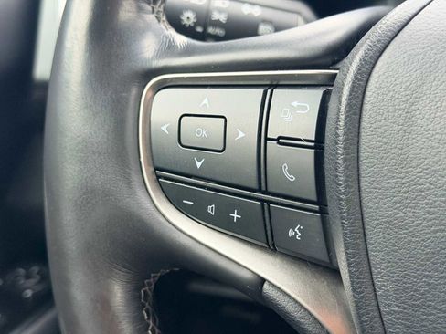 Used 2019 Lexus UX 250h w/ Premium Package image 24