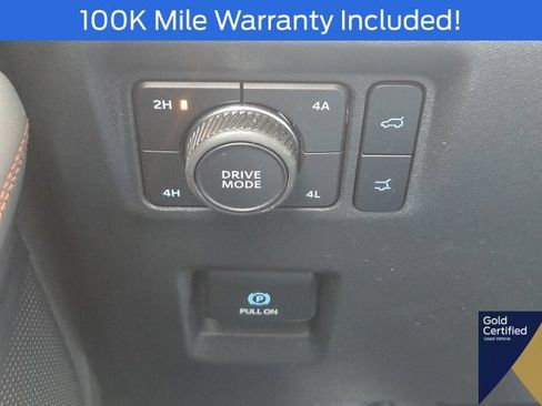 Used 2025 Ford Expedition Active AWD/4WD image 32