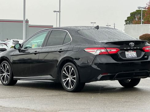 Certified 2019 Toyota Camry SE FWD image 7