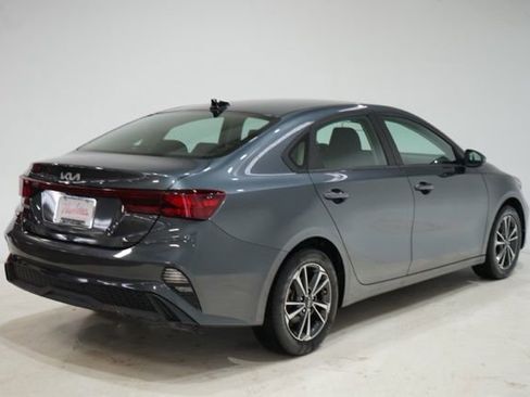 Used 2024 Kia Forte LXS image 8