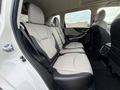 Used 2024 Subaru Forester Limited image 20