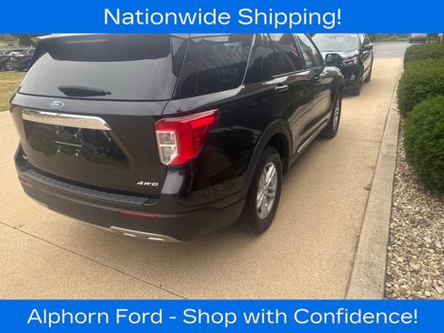 Used 2023 Ford Explorer XLT w/ Equipment Group 202A AWD/4WD image 6