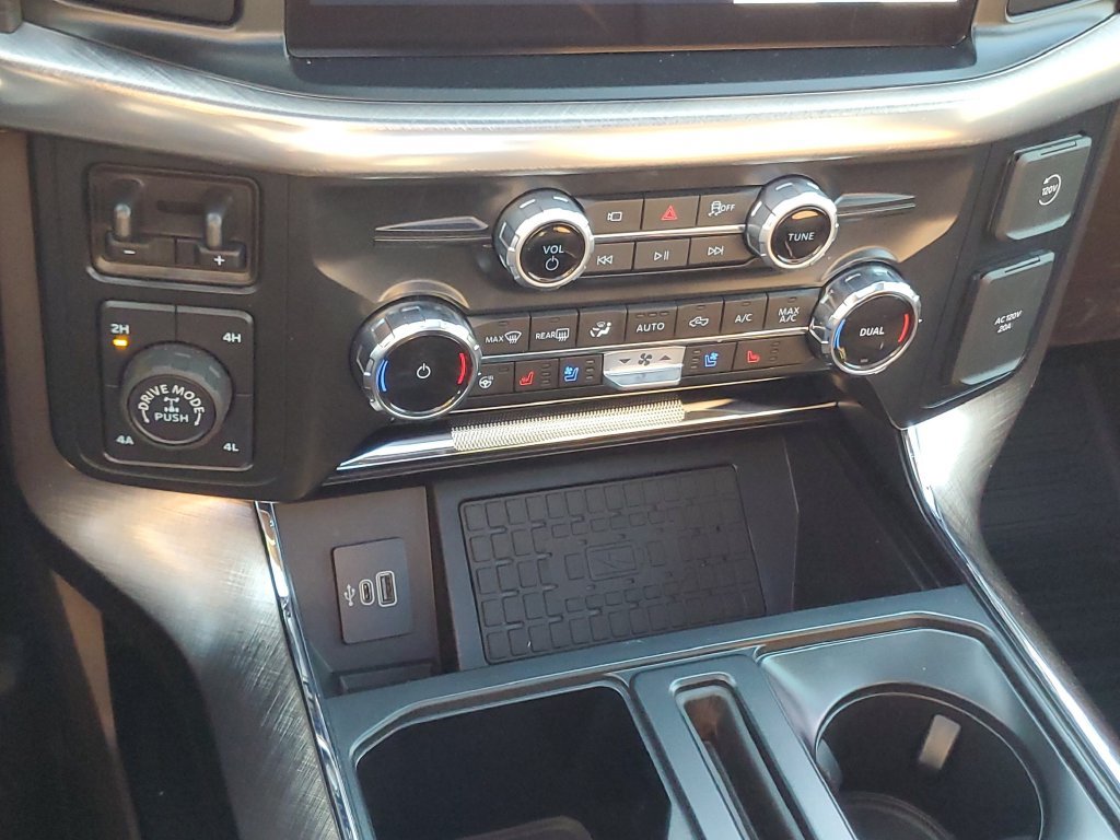Used 2025 Ford F150 King Ranch AWD/4WD image 28