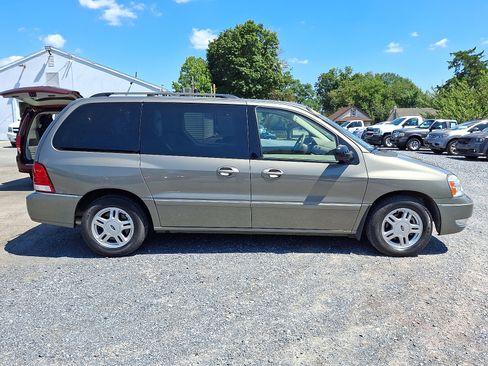 Used 2004 Ford Freestar SEL image 8