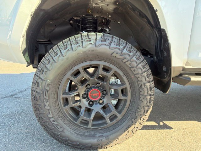 Used 2024 Toyota 4Runner TRD Off-Road Premium w/ TRD Black Wheel Package (TMS) AWD/4WD image 10