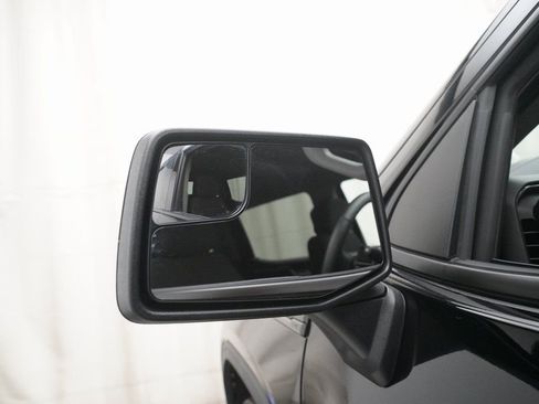 Used 2025 GMC Sierra 1500 Elevation image 24