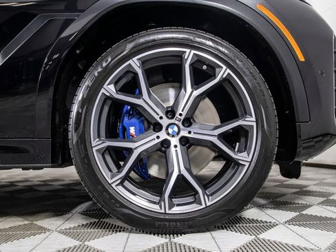Used 2025 BMW X6 xDrive40i w/ Climate Comfort Package AWD/4WD image 48