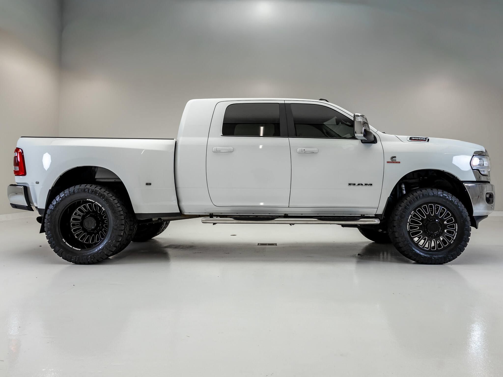 Used 2024 RAM 3500 Laramie w/ Bed Utility Group AWD/4WD image 10