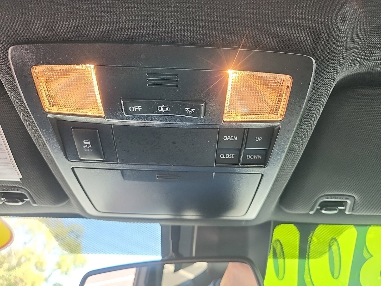 Used 2019 Toyota Tacoma TRD Sport AWD/4WD image 33