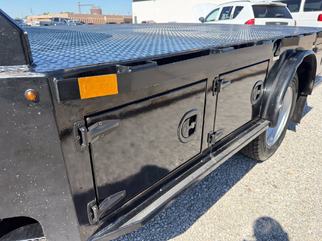 Used 2026 RAM 5500 Tradesman w/ Chrome Appearance Group AWD/4WD image 3