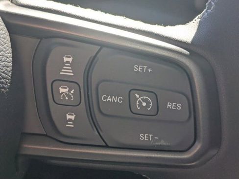 New 2025 Jeep Gladiator Sport image 22