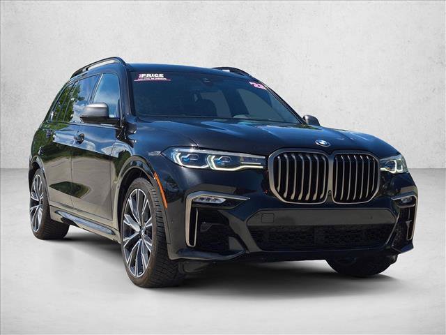 Used 2022 BMW X7 M50i w/ Executive Package AWD/4WD image 3