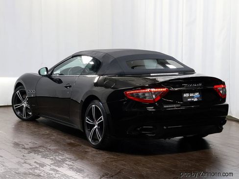 Used 2015 Maserati GranTurismo Sport image 10