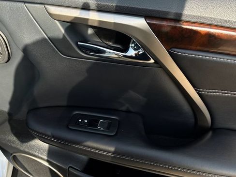 Used 2019 Lexus RX 350 FWD w/ Navigation Package image 17