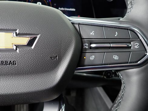 New 2025 Chevrolet Equinox LT w/ Safety and Technology Package image 20