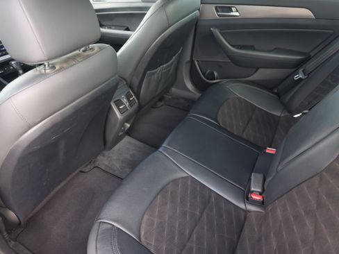 Used 2018 Hyundai Sonata Sport FWD image 13