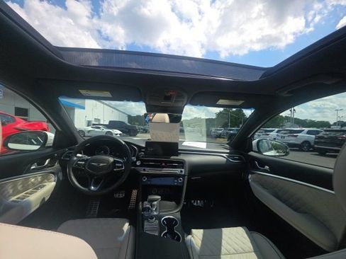 Used 2025 Genesis G70 3.3T Advanced w/ Sport Prestige Package AWD/4WD image 17