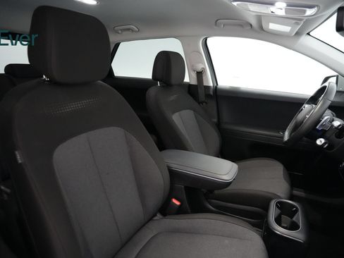Used 2024 Hyundai Ioniq 5 SEL RWD image 21