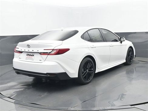 New 2026 Toyota Camry SE image 20