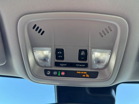 Used 2024 Chevrolet Malibu LT image 11