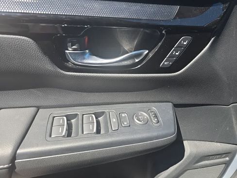 Used 2023 Honda CR-V EX-L image 25