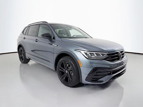 Certified 2023 Volkswagen Tiguan SE R-Line FWD image 1