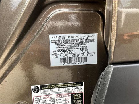 New 2025 Nissan Kicks SR image 14