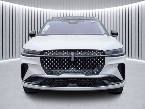 New 2026 Lincoln Nautilus Reserve image 7